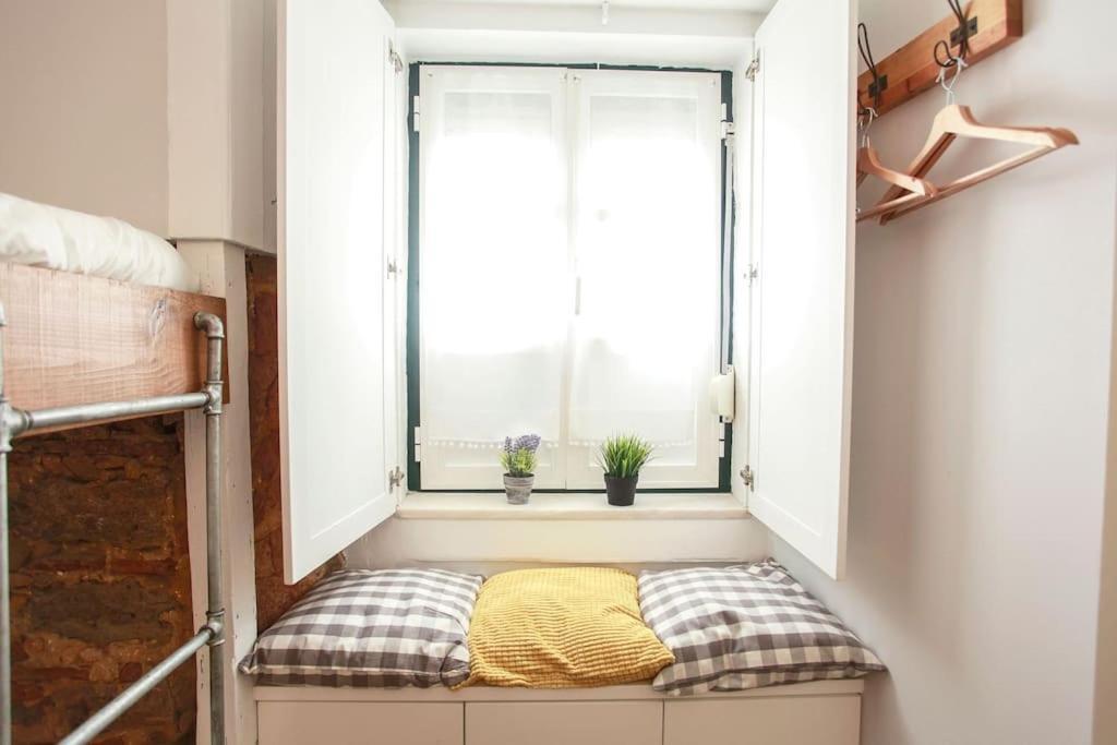 Apartment Alfama - With River View